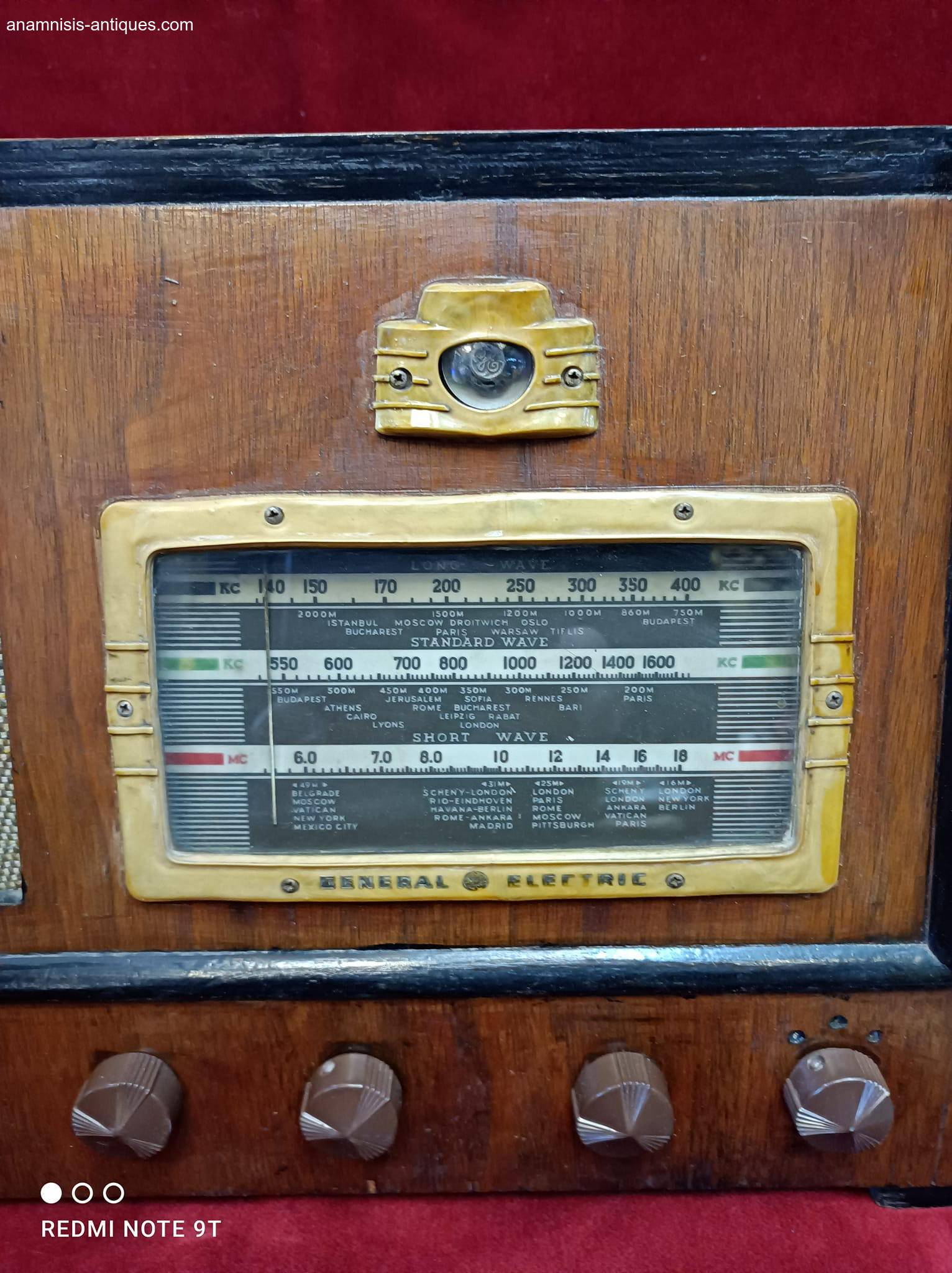 1646430700-vintage-leitourgiko-radio-tou-1938-mesaia-vraxaia-makra-general-electric.jpg